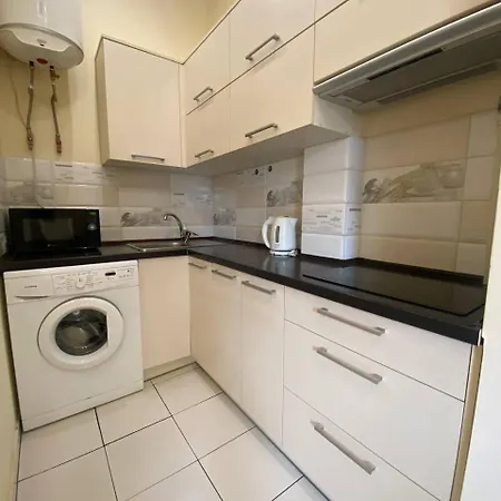 Bright Apartment In The Very Centre Lviv Exterior photo